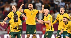 【刚刚】日本2-1澳大利亚！浅野拓磨头球逆转，比赛尾声